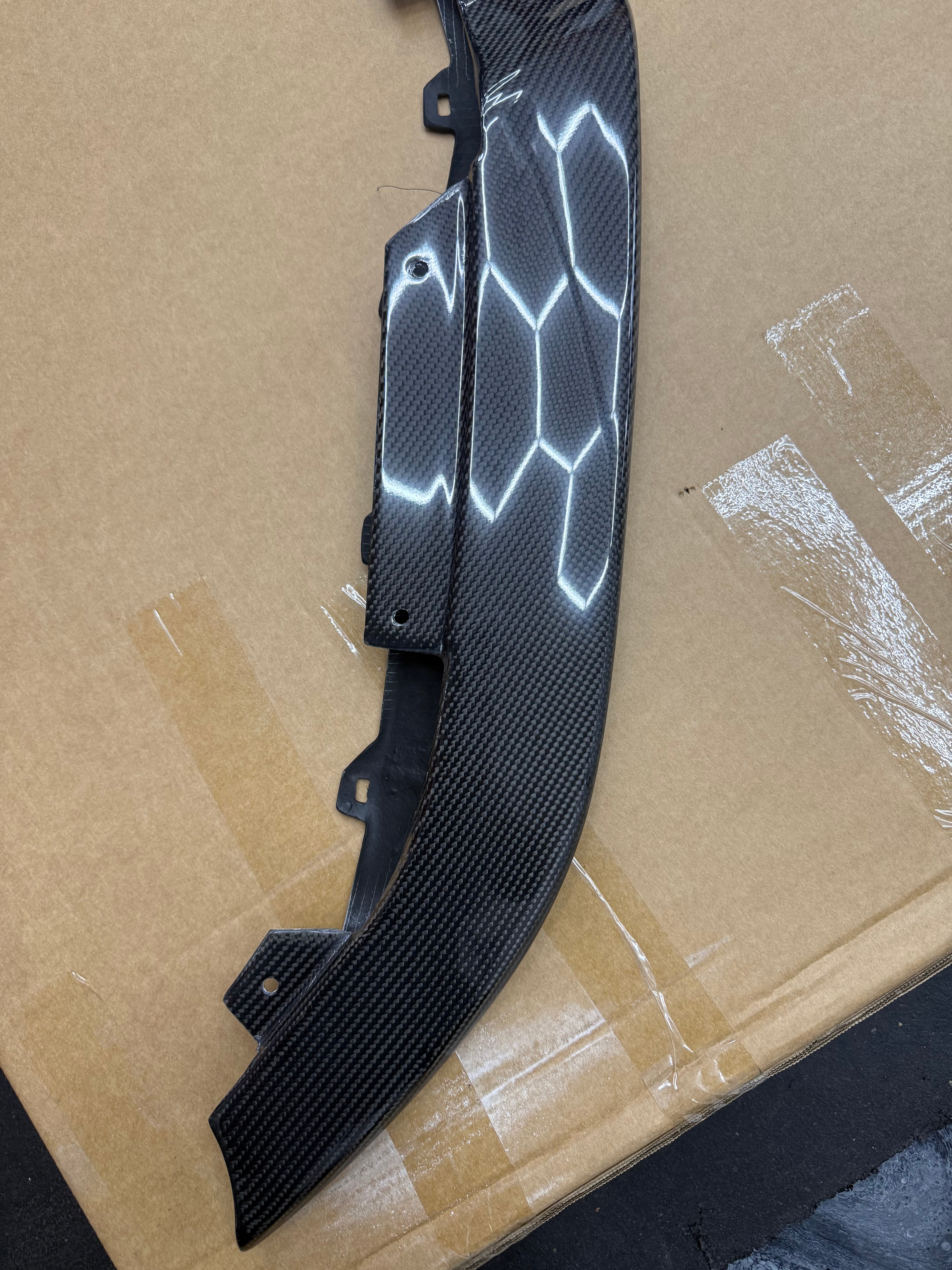 2022-UP CADILLAC CT5-V BLACKWING SEDAN | CARBON FIBER FACTORY EXTENDED STYLE FRONT LIP SPLITTER GROUND EFFECTS