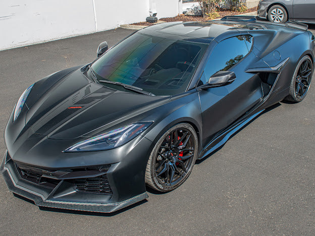 2020+ CORVETTE C8 Z06 / E-RAY |  CARBON FIBER DOOR HANDLE PAIR