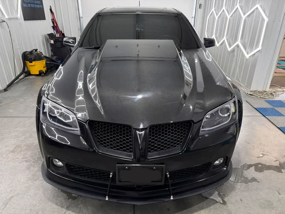 2008-2009 PONTIAC G8 CARBON FIBER FRONT COWL HOOD