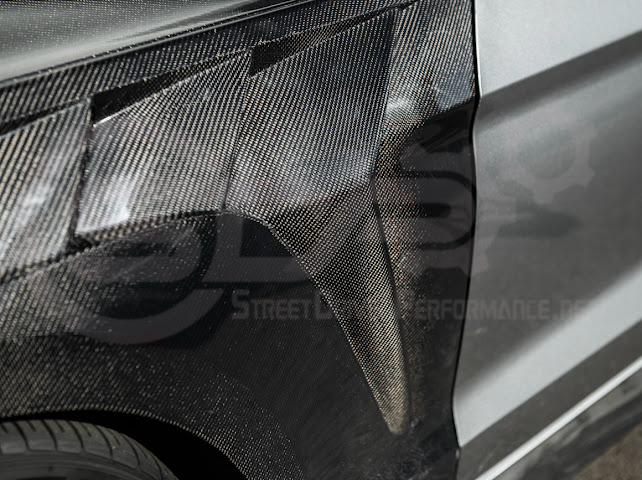 2018-2023 FORD MUSTANG S550 | GTD STYLE FRONT SIDE VENTED FENDERS (CARBON FIBER OR PRIMED BLACK)
