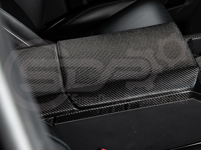 2024-Up Tesla Cybertruck | Interior DRY Carbon Fiber Rear Display Upper Cover
