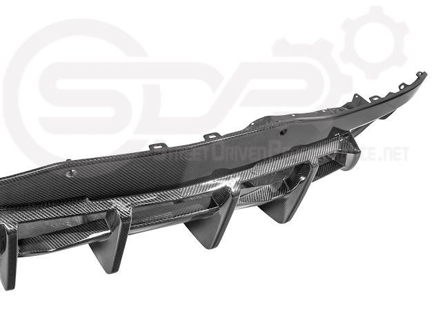 2020-UP CORVETTE C8 | CARBON FIBER REAR BUMPER DIFFUSER QUAD EXIT