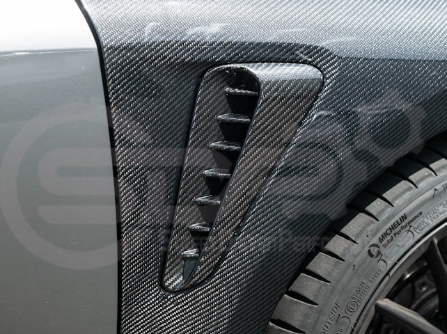 2023-UP GR COROLLA | FACTORY STYLE CARBON FIBER FRONT SIDE FENDERS WITH VENTS (PAIR)