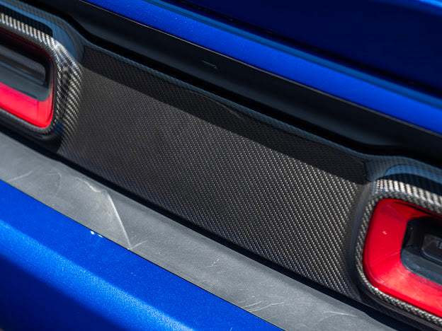 2015-2023 DODGE CHALLENGER | FACTORY STYLE CARBON FIBER REAR TAILLIGHT BAZEL COVER