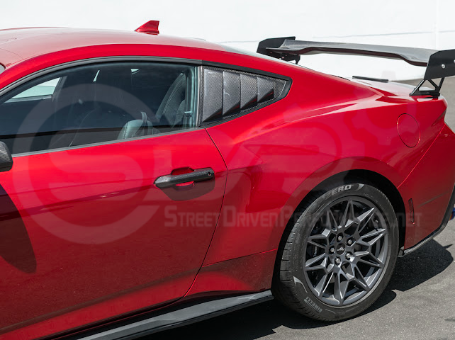 2024-UP FORD MUSTANG S650 | CARBON FIBER SIDE QUARTER WINDOW LOUVER SUN SHADE COVER