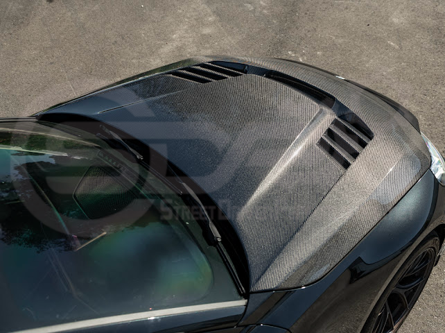 2023-Up BMW G87 M2 | V Style CARBON FIBER Front Vented Heat Extraction Hood