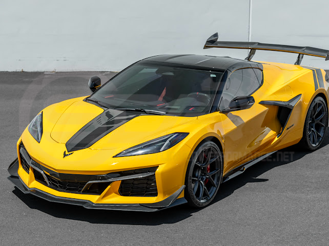 2023-UP CORVETTE C8 Z06 | Z07 EXTENDED PACKAGE CARBON FIBER FRONT LIP SPLITTER & CANARDS GROUND EFFECTS