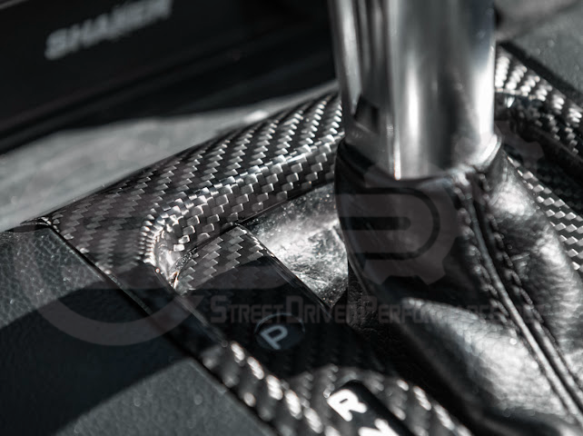 2015-2023 FORD MUSTANG S550 | CARBON FIBER CENTER GEAR SHIFT PANEL TRIM COVER