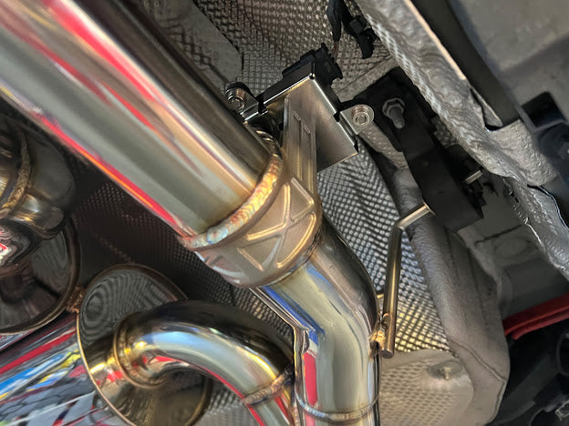 2015-2020 BMW F80 M3 F82 / F83 M4 | 2.5" PIPING W/ 3.5 " QUAD TIPS AXLE BACK EXHAUST