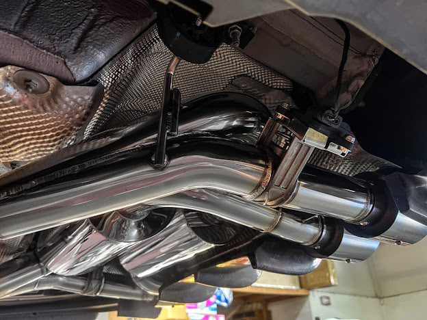 2014-2019 BMW F80 M3 & F82 / F83 M4 | MUFFLER AXLE BACK WITH RESONATED MID PIPE CAT BACK EXHAUST