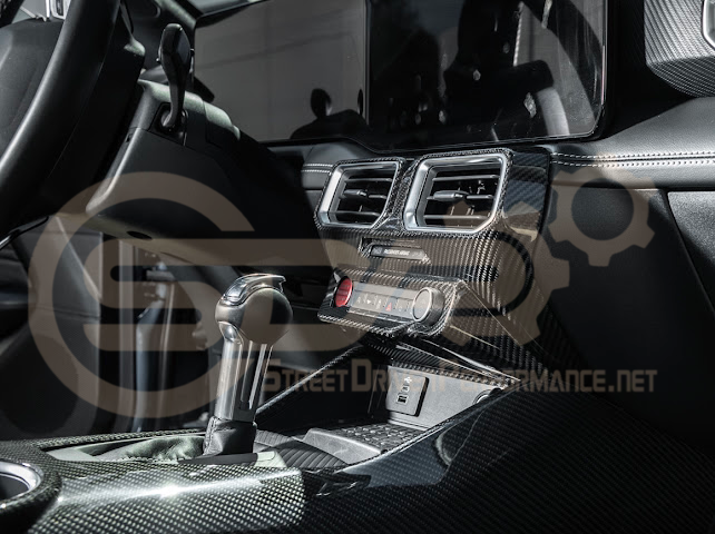 2024-UP FORD MUSTANG S650 | CARBON FIBER SINGLE SCREEN AC CONTROL CENTER SURROUNDING INTERIOR TRIM COVER