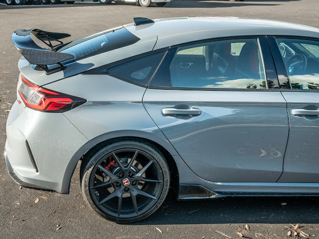*BLEMISHED-DISCOUNTED* 2023-UP HONDA CIVIC TYPE-R CARBON FIBER REAR HIGH WING SPOILER