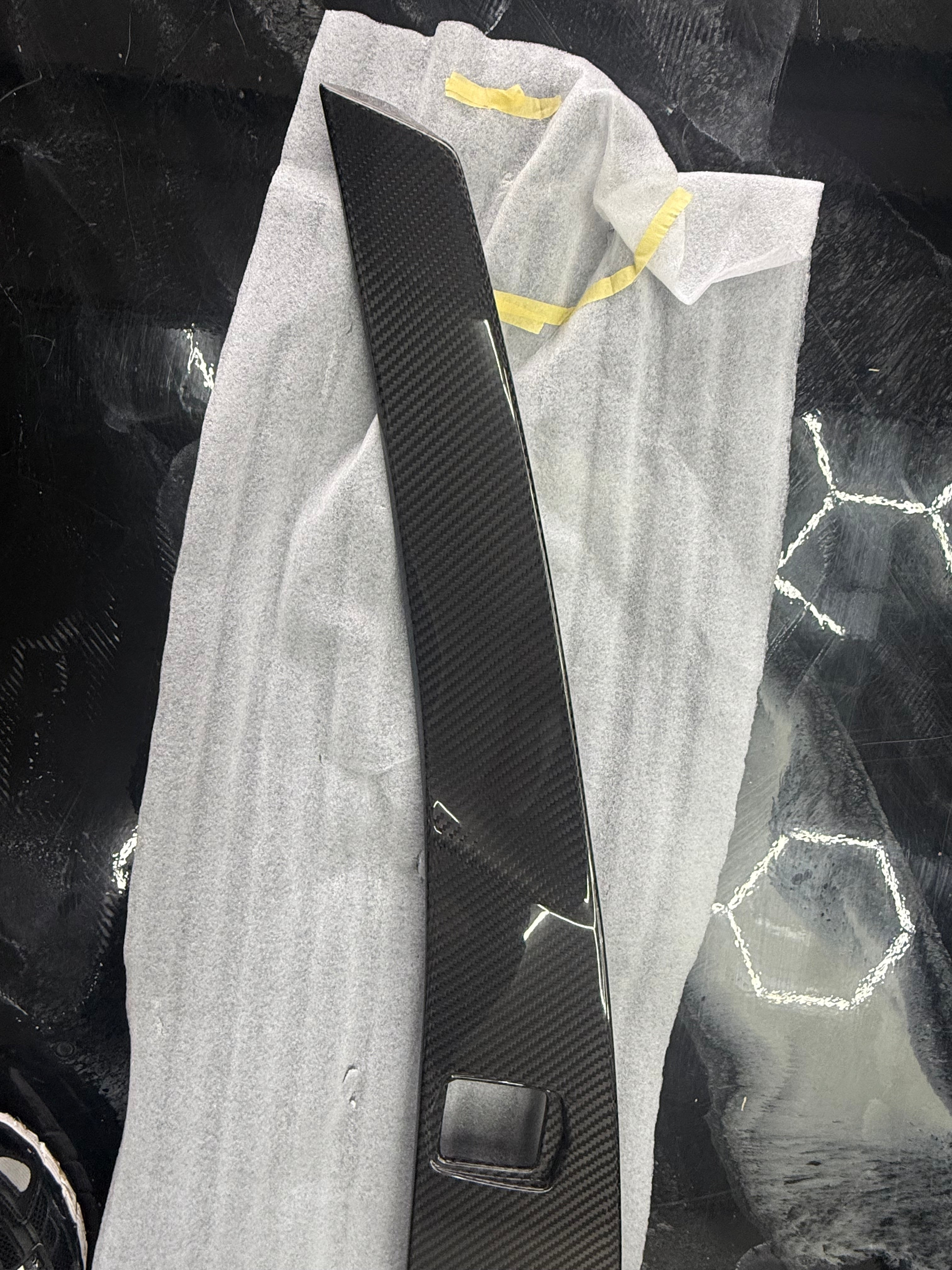 *USED- BLEMISHED* 2019 CHEVROLET CORVETTE C7 ZR1 CARBON FIBER REAR LID BASE SPOILER WING