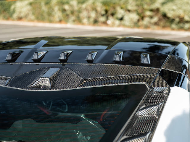 2020-UP CORVETTE C8 WINDSHIELD UPPER MOLDING TRIM SURROUNDING