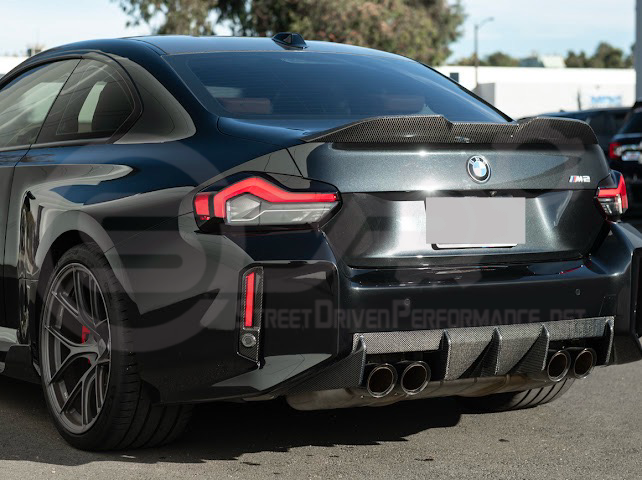 2023-UP BMW G87 M2 | M-SPORT PERFORMANCE V2 STYLE CARBON FIBER REAR BUMPER DIFFUSER