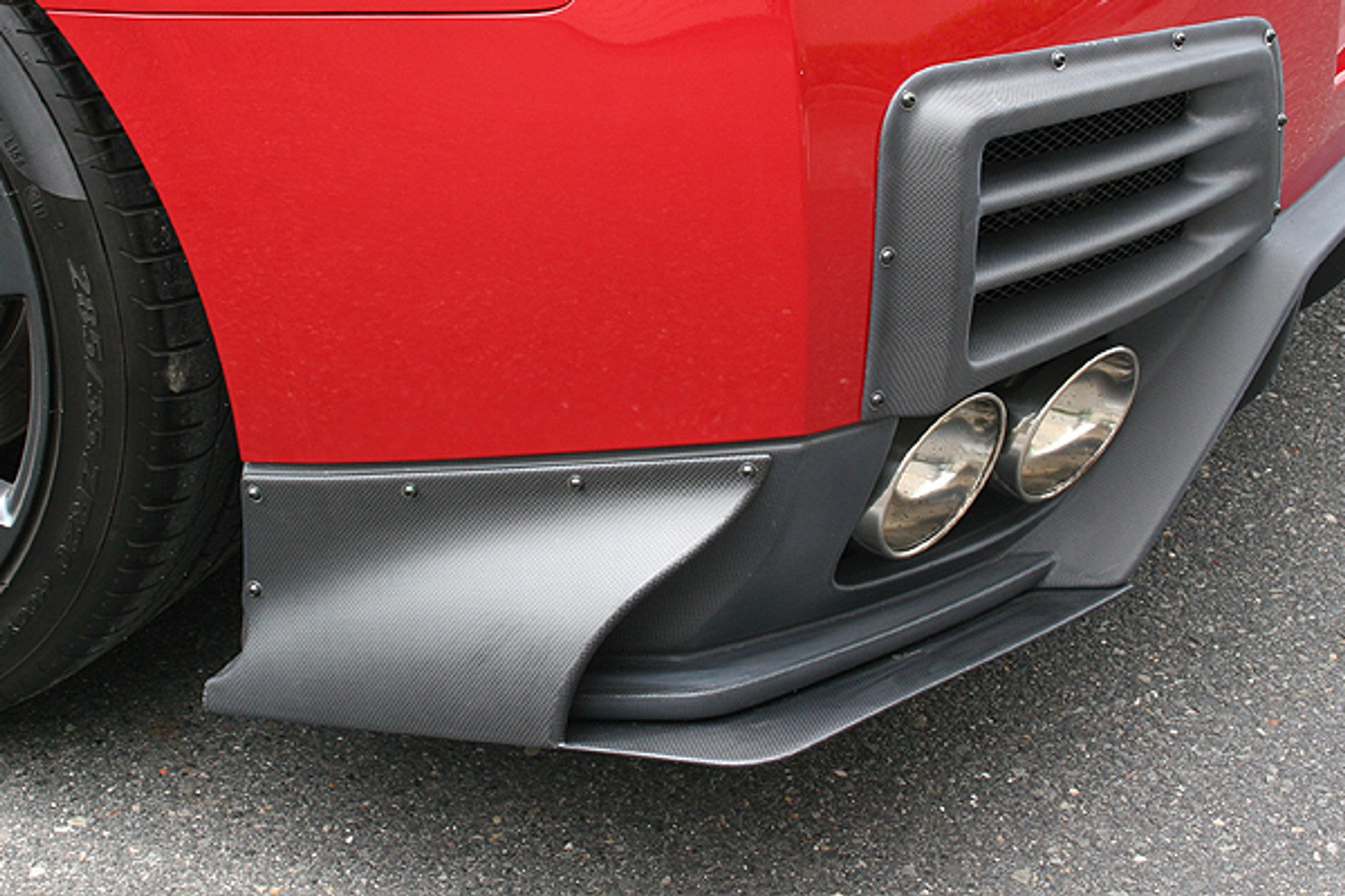 Charge Speed 2007-2016 Nissan GTR FRP Rear Bumper duct Cowl