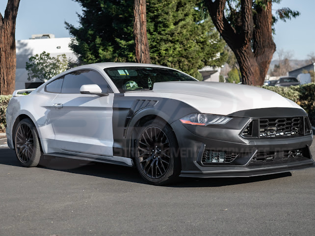 2018-2023 Ford Mustang S550 | GTD Style Primed Black Front Side Vented Fenders