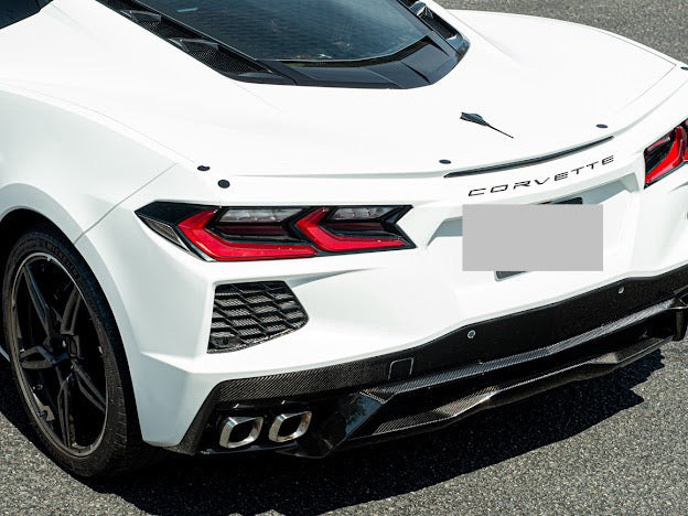2020+ CHEVROLET CORVETTE C8 STINGRAY & Z51 | CARBON FIBER REAR GRILL TRIM COVER PAIR