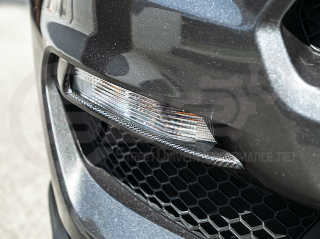 2015-2020 FORD MUSTANG SHELBY GT350 | FRONT FOG LIGHT EYEBROW TRIM COVER