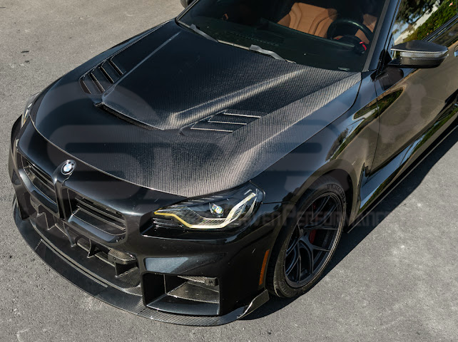 2023-Up BMW G87 M2 | V Style CARBON FIBER Front Vented Heat Extraction Hood
