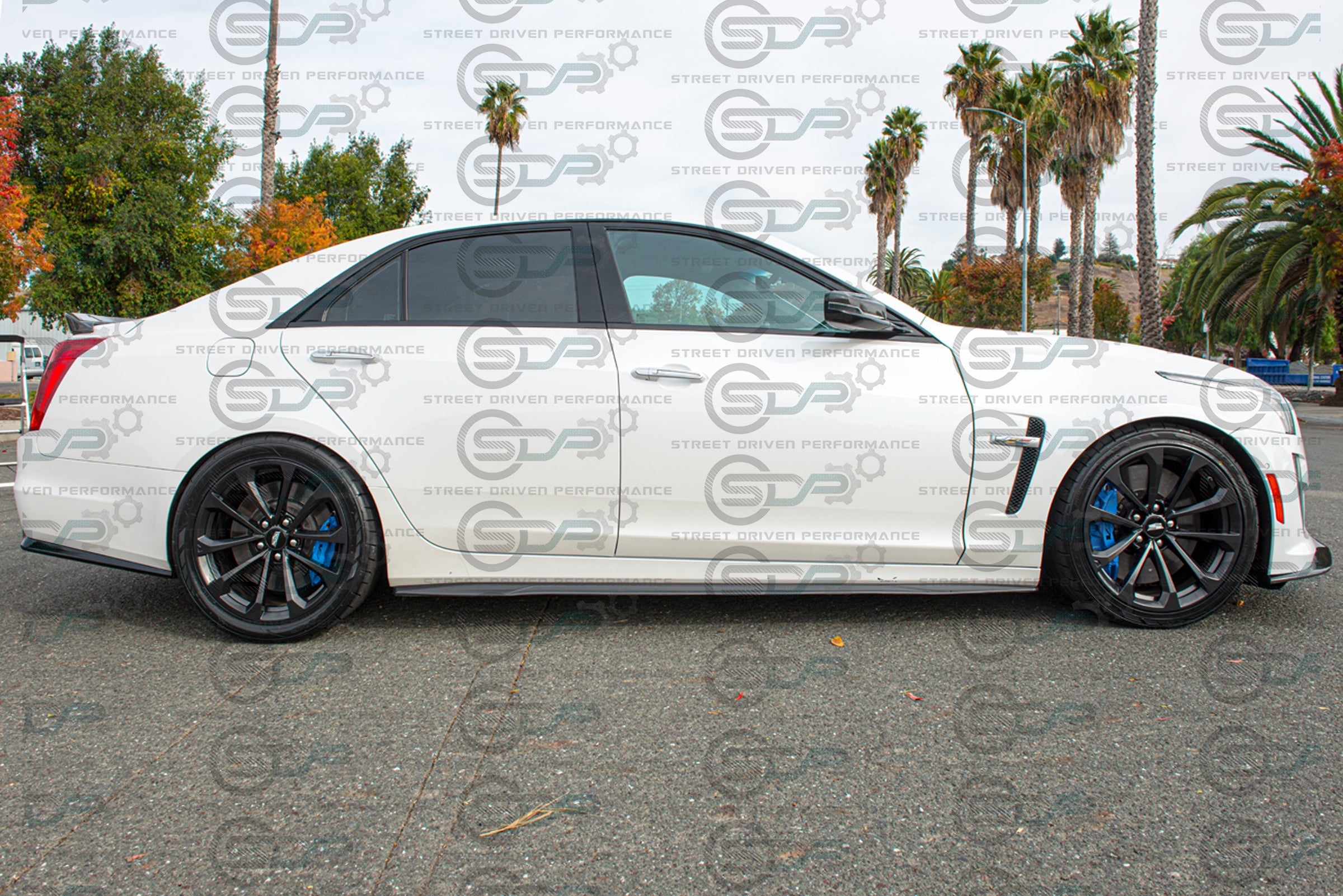 2016-2019 CADILLAC CTS-V CARBON FIBER AERODYNAMIC FULL BODY KIT