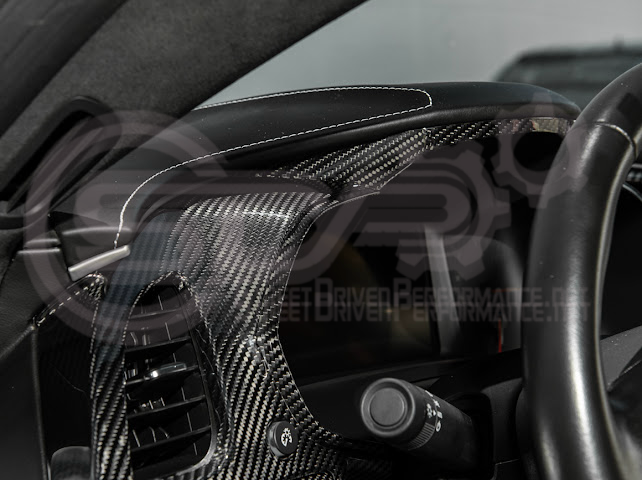 2014-2019 CHEVROLET CORVETTE C7 | DRY CARBON FIBER DRIVER SIDE INSTRUMENT PANEL TRIM COVER