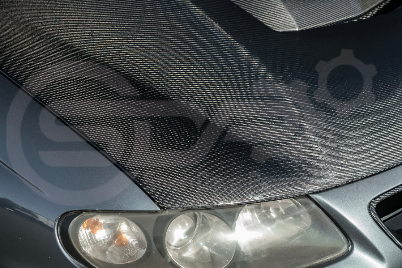 2004-2006 PONTIAC GTO | ZR1 STYLE CARBON FIBER FRONT VENTED COWL HOOD