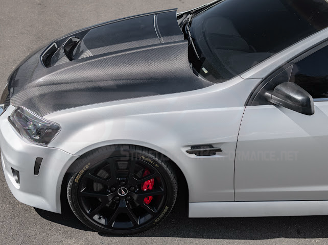 2008-2009 PONTIAC G8 CARBON FIBER ZR1 STYLE FRONT VENTED COWL HOOD