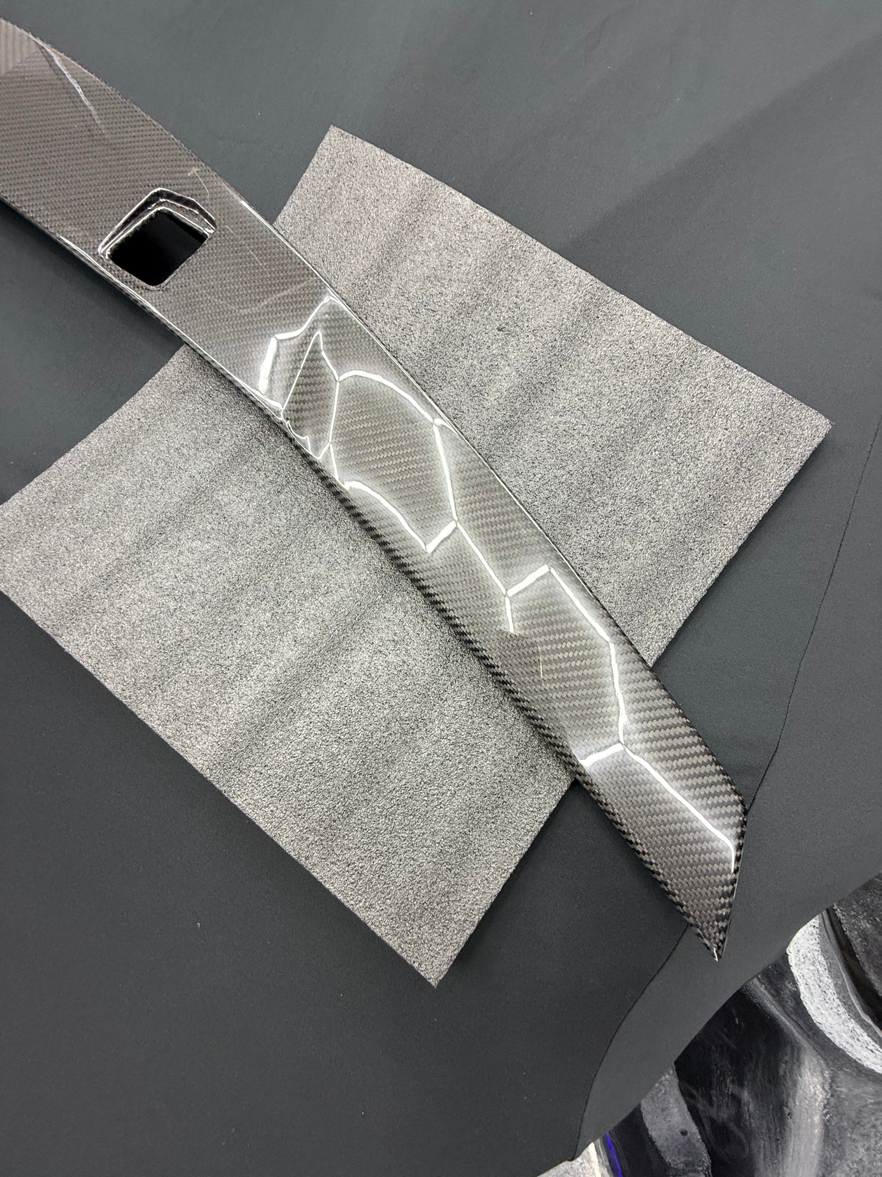 *BRAND NEW OPEN BOX / DISCOUNTED* 2019 CHEVROLET CORVETTE C7 ZR1 | CARBON FIBER REAR LID BASE SPOILER WING