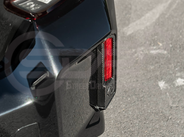 2023-UP BMW G87 M2 | FACTORY STYLE CARBON FIBER REPLACEMENT REAR BUMPER REFLECTOR TRIM PAIR