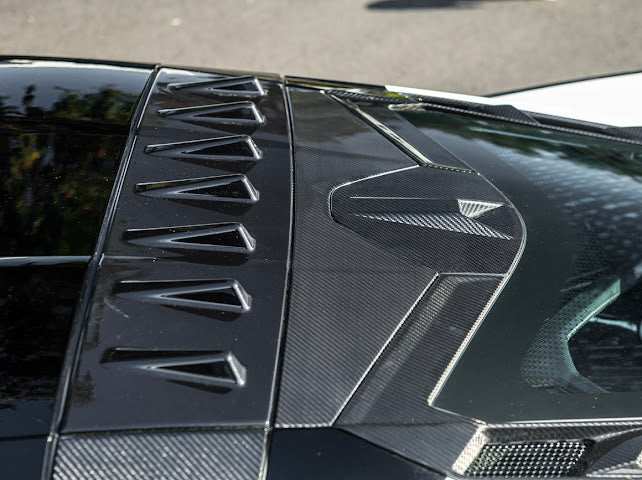2020-UP CORVETTE C8 WINDSHIELD UPPER MOLDING TRIM SURROUNDING