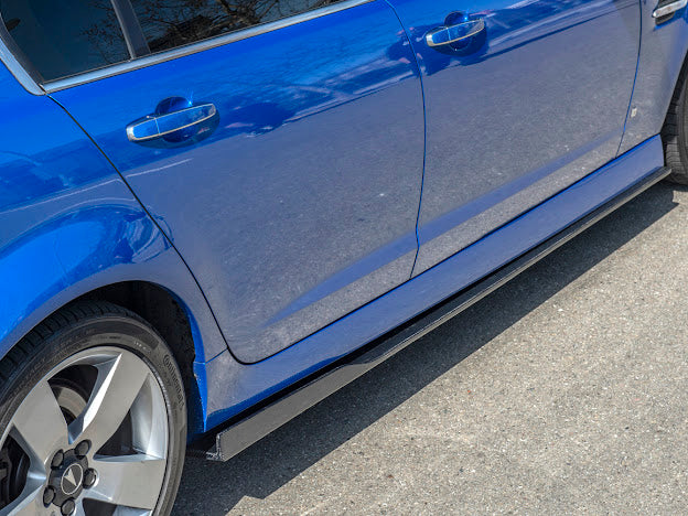 2008-09 PONTIAC G8 CARBON FIBER FRONT SPLITTER & SIDE SKIRTS GROUND EFFECTS