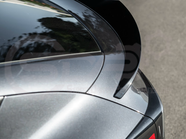 2025-UP TESLA MODEL Y | SDP TRACK STYLE GLOSS BLACK REAR TRUNK WING SPOILER