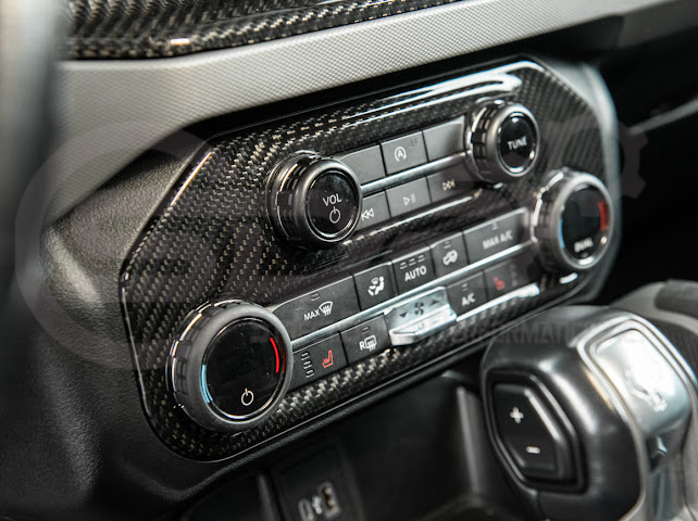 2021-UP FORD BRONCO CARBON FIBER CENTER CONSOLE AC CONTROL PANEL COVER TRIM