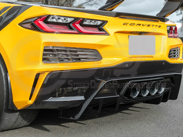 2023-UP CORVETTE C8 Z06 | GLOSSY BLACK REAR BUMPER FINNED DIFFUSER