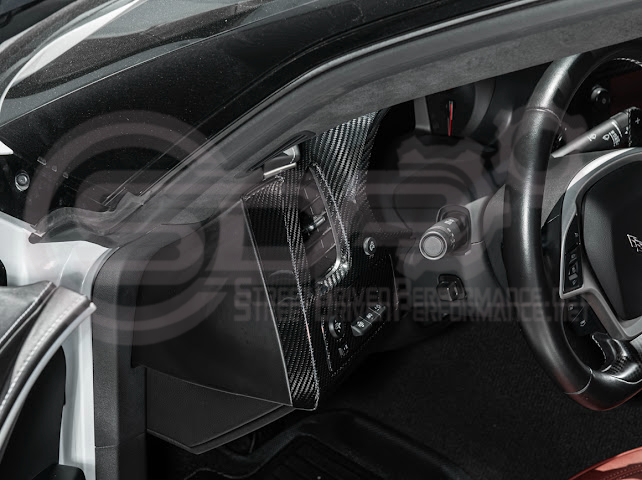 2014-2019 CHEVROLET CORVETTE C7 | DRY CARBON FIBER DRIVER SIDE INSTRUMENT PANEL TRIM COVER