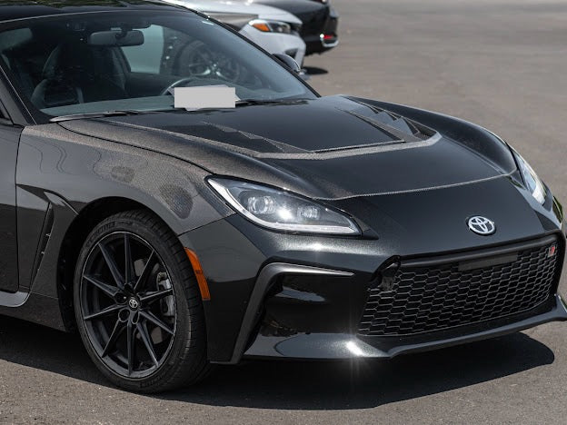 2022-Up Toyota GR86 & Subaru BRZ | VRS Style CARBON FIBER Front Vented Hood
