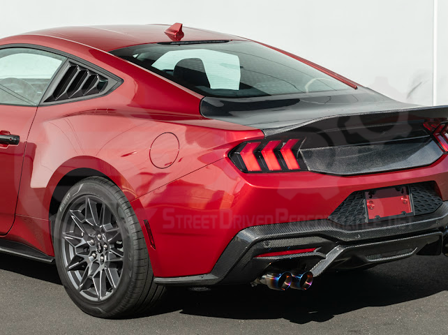 2024-UP FORD MUSTANG S650 | REAR LICENSE PLATE FRAME TRIM COVER