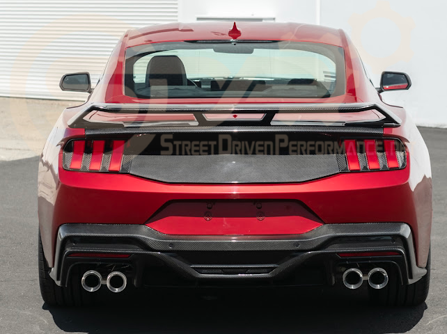 2024-UP FORD MUSTANG S650 | CARBON FIBER REAR TRUNK PANEL COVER TRIM