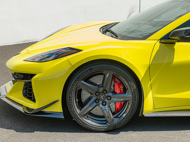 2020+ CHEVROLET CORVETTE C8 Z06 & E-RAY | CARBON FLASH XL EXTENDED FRONT SPLASH GUARD