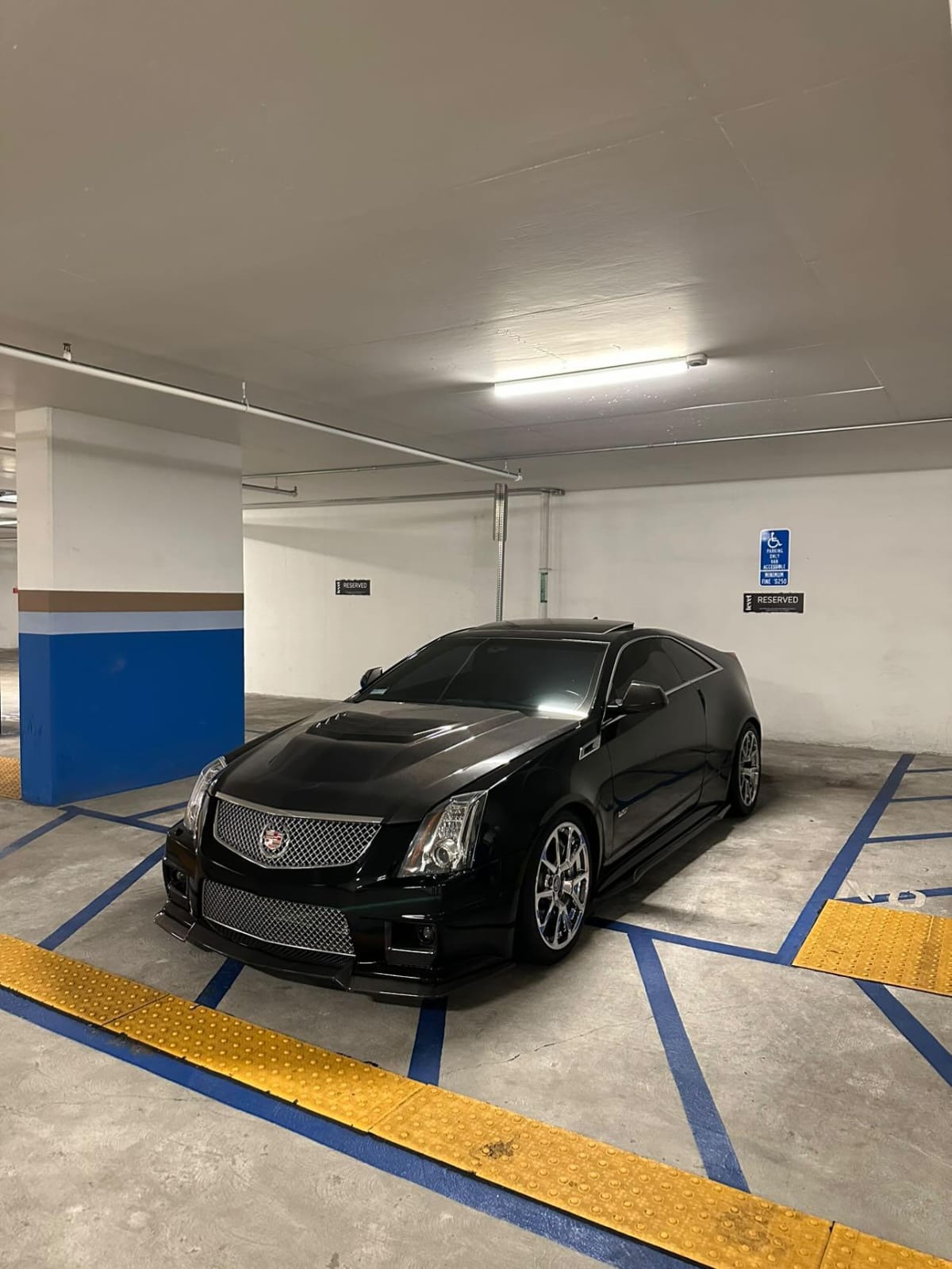 2009-2015 Cadillac CTS-V V2 SDP Aggressive Style Carbon Fiber Hood with Vents