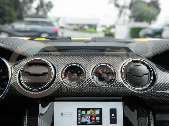 2015-2023 FORD MUSTANG S550 | CARBON FIBER DASHBOARD PANEL TRIM COVER