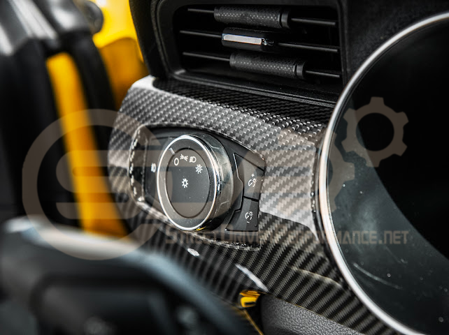 2015-2023 FORD MUSTANG S550 | CARBON FIBER DASHBOARD PANEL TRIM COVER