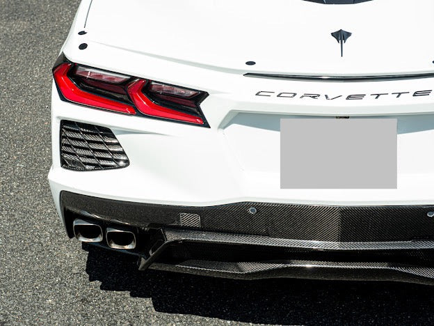 2020+ CHEVROLET CORVETTE C8 STINGRAY & Z51 | CARBON FIBER REAR GRILL TRIM COVER PAIR