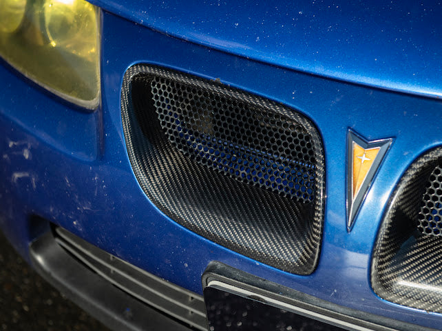 2004-2006 Pontiac GTO | CARBON FIBER Front Bumper Grille Inserts Replacement (PAIR)