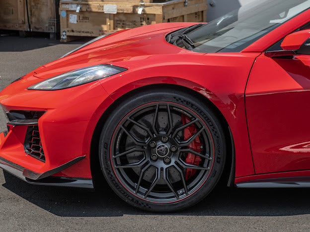 2023+ CHEVROLET CORVETTE C8 Z06 & E-RAY | Z07 PERFORMANCE PACKAGE CARBON FIBER LIP SPLITTER GROUND EFFECTS WITH CANARDS