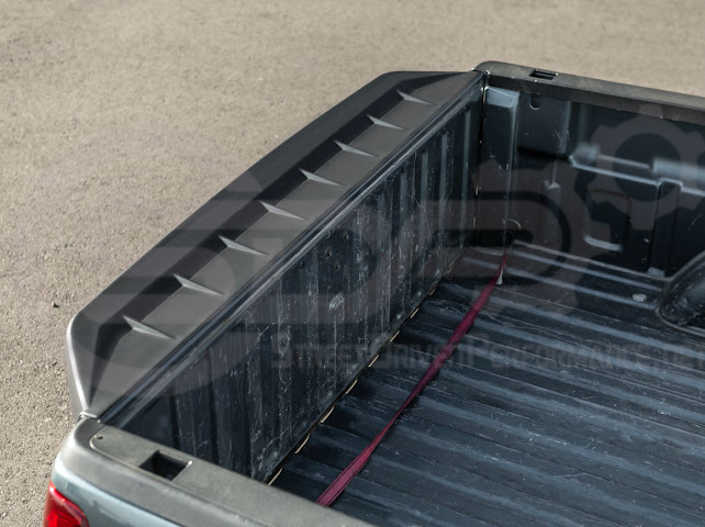 1999-2006 CHEVROLET SILVERADO 1500 REAR TAILGATE WING SPOILER