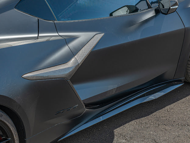 2023+ CORVETTE C8 E-RAY / Z06 | CARBON FIBER SIDE FENDER VENT DOOR TRIM REPLACEMENT PAIR