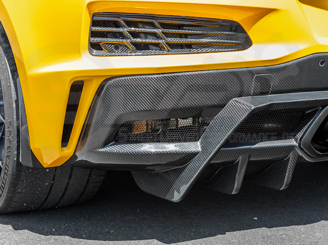 2023-UP CHEVROLET CORVETTE C8 Z06 | SDP PERFORMANCE PACKAGE CARBON FIBER REAR BUMPER FINNED DIFFUSER