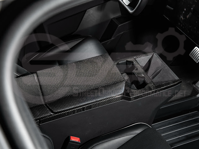 2024-Up Tesla Cybertruck | Interior DRY Carbon Fiber Armrest Trim Cover (Copy)
